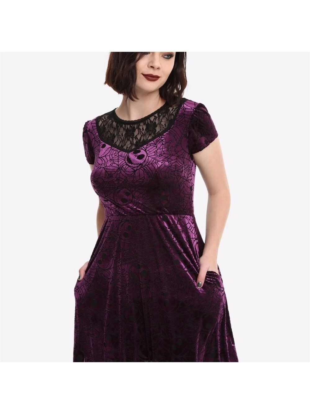 Disney Nightmare Before Christmas Purple Velvet Dress with Black Lace Detail M - Picture 2 of 13